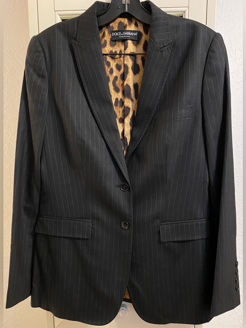 Women’s Dolce & Gabbana blue pinstripe suit jacket, IT 44